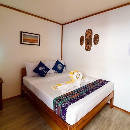 Keira Backpackers El Nido Exterior foto