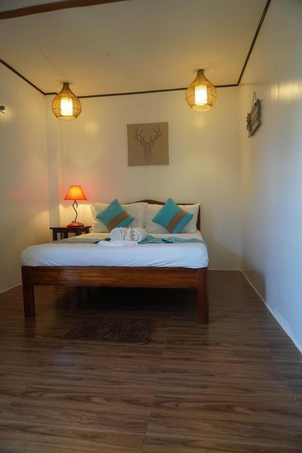 Keira Backpackers El Nido Exterior foto