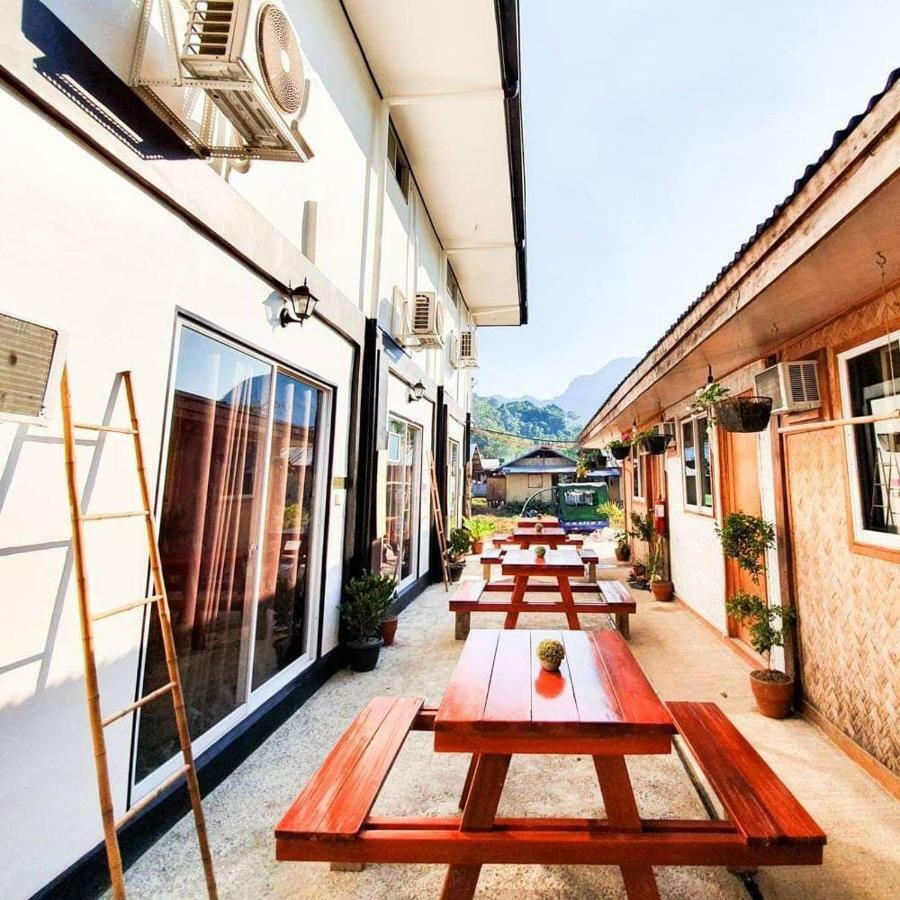 Keira Backpackers El Nido Exterior foto